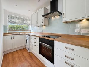 Photo 4- click for photo gallery